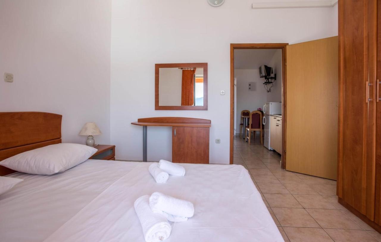 Apartmani Nikoletic Klek Exterior photo