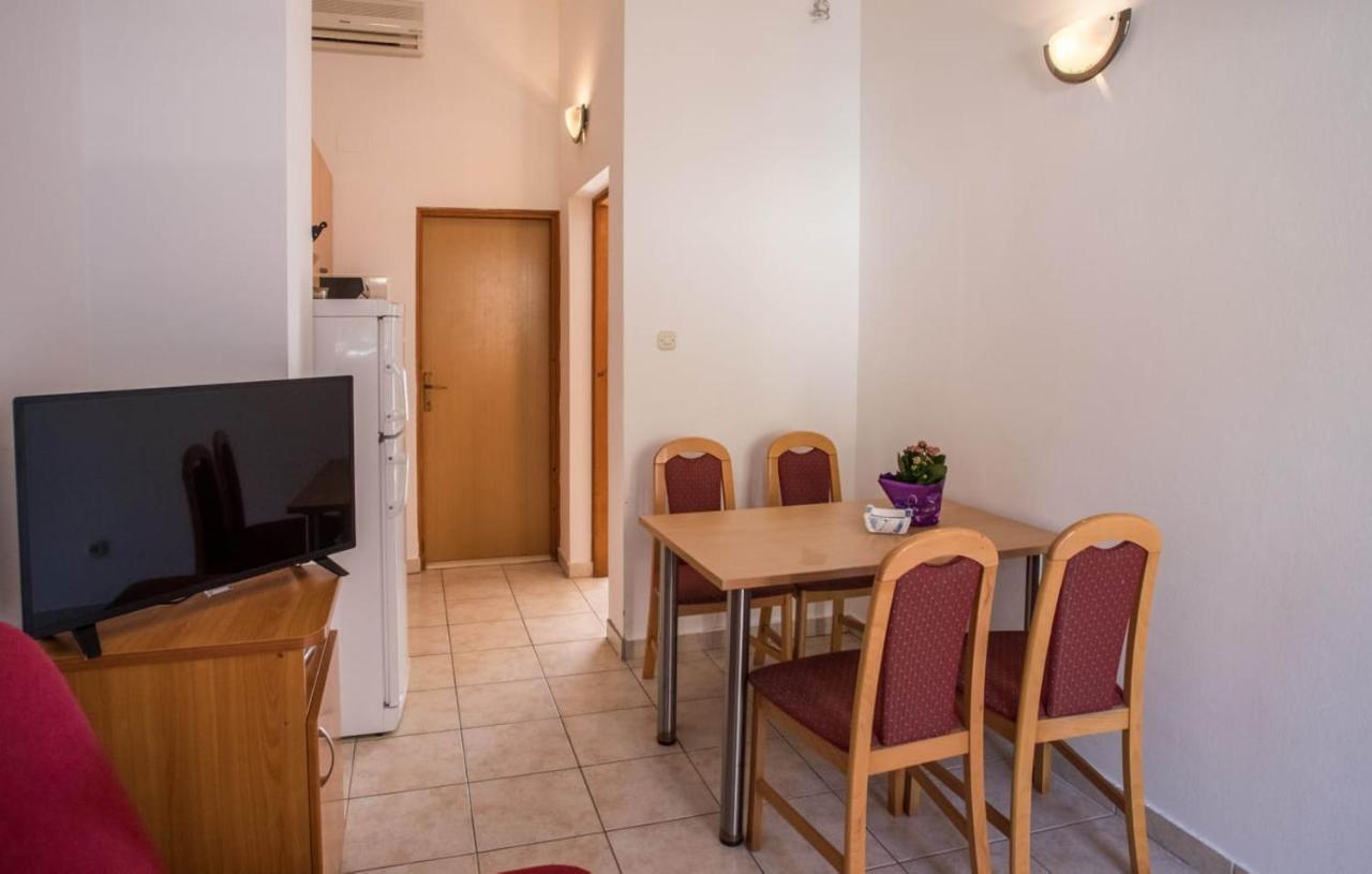 Apartmani Nikoletic Klek Exterior photo