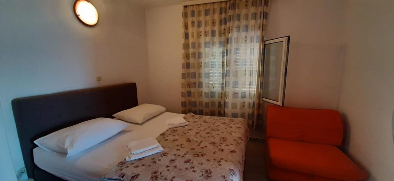 Apartmani Nikoletic Klek Exterior photo